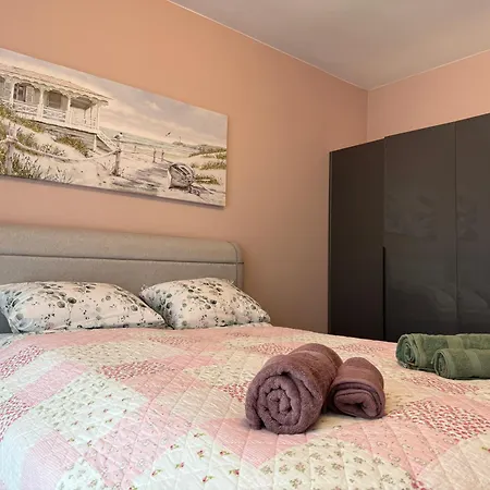 Sea Silk Apartment Burgas
